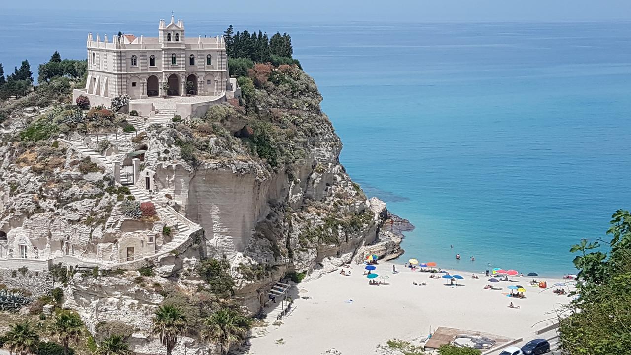 مبيت وإفطار Chez Moi Tropea Centro المظهر الخارجي الصورة